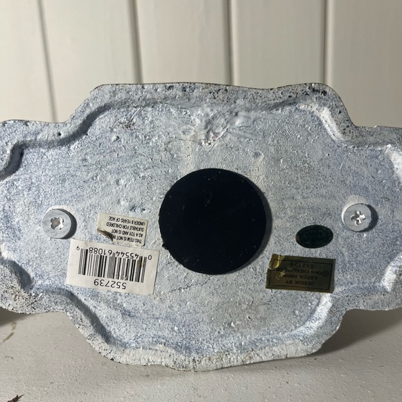 Cast iron Christmas 🎄 village banks - Picture 8 of 13